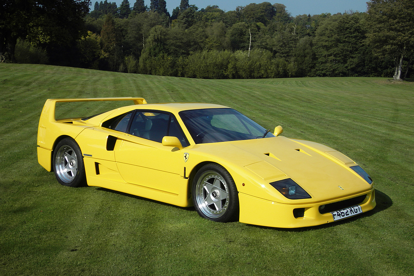 classic ferrari f40