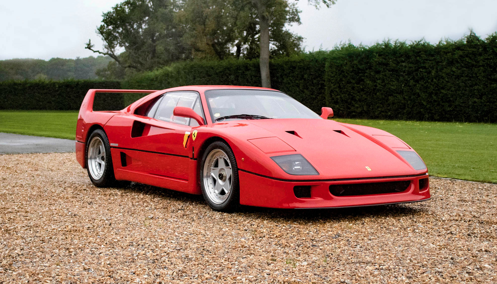 1987-Ferrari-F40-Prototype.jpg