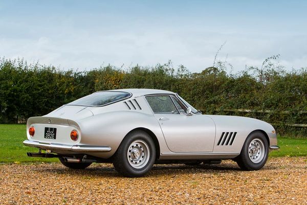 275 gtb 4 price